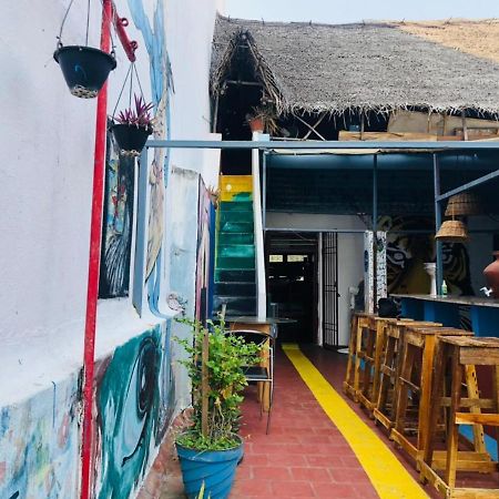 Gurukulam Hostel Ποντισερί Εξωτερικό φωτογραφία